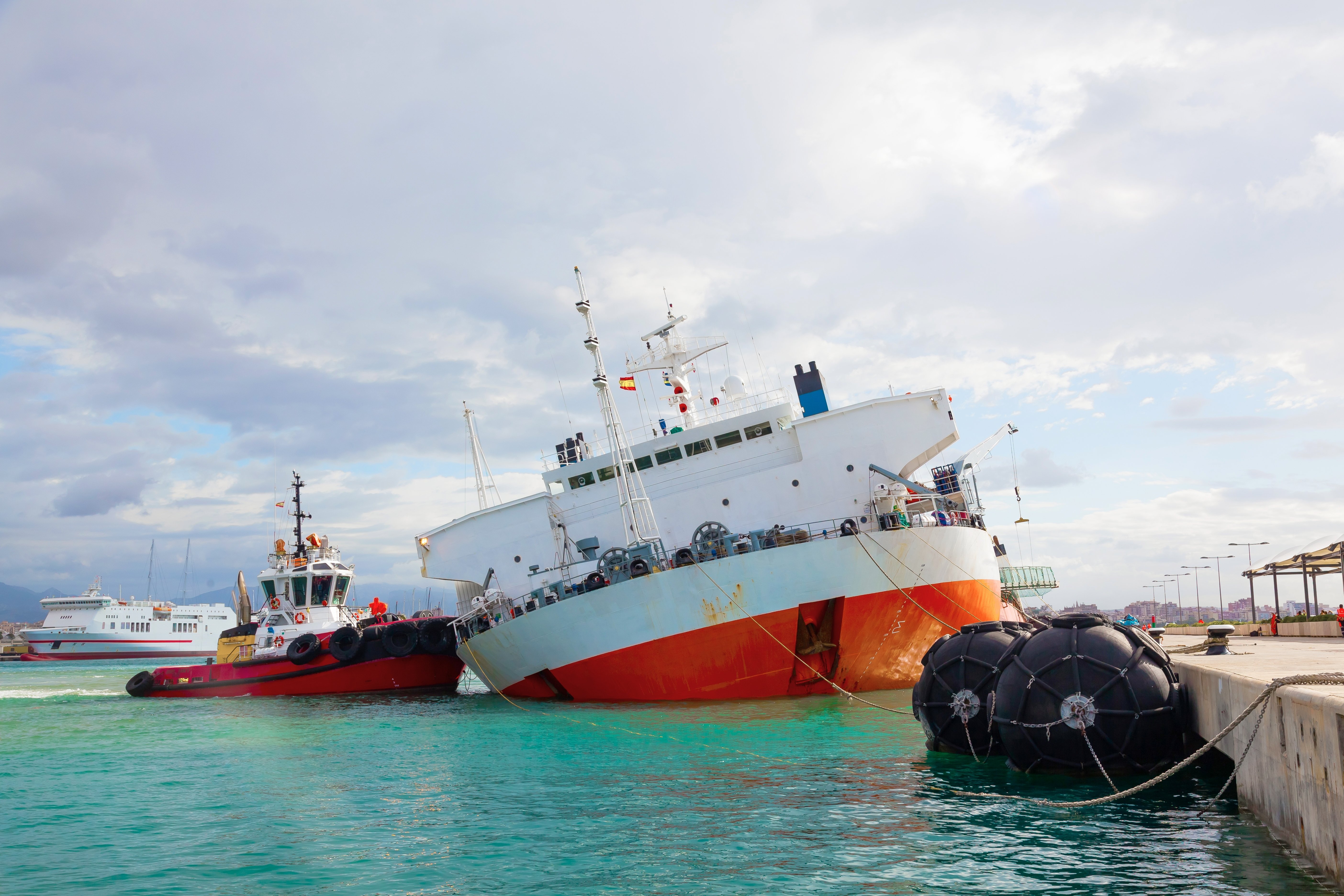 Simulazione dei crash test nel settore navale: Innovazione e sicurezza in mare